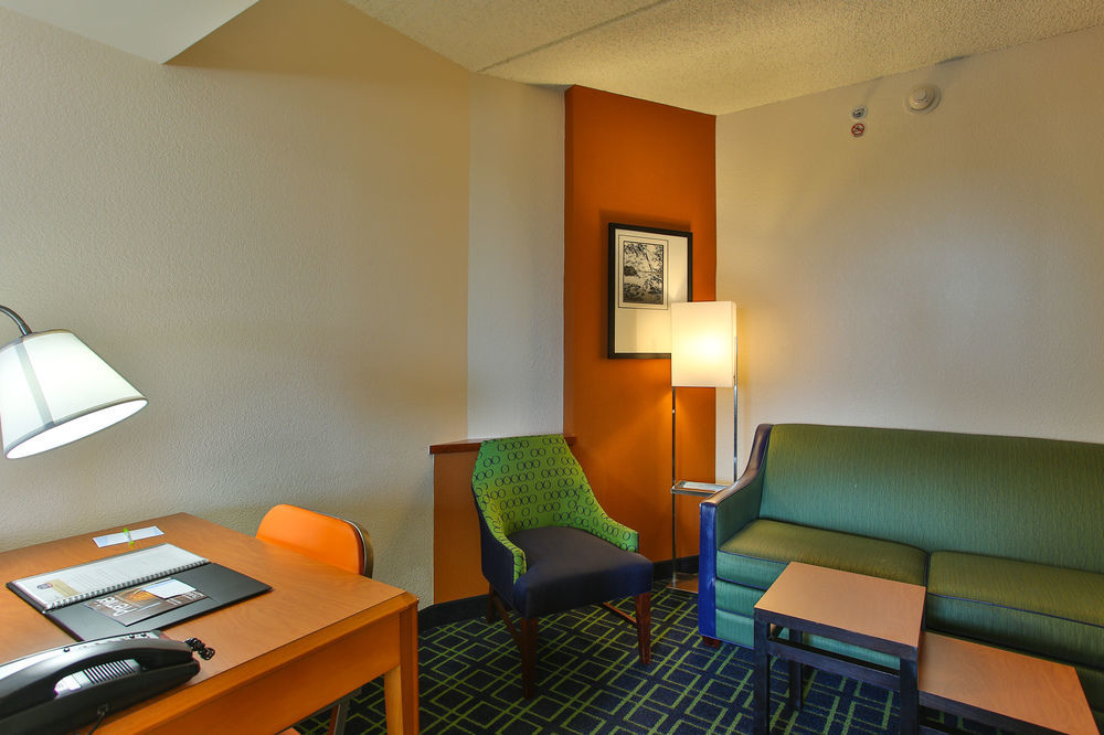 Fairfield Inn And Suites By Marriott San Antonio Northeast / Schertz / Rafb Extérieur photo