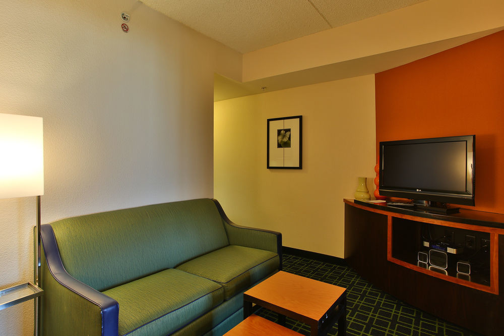 Fairfield Inn And Suites By Marriott San Antonio Northeast / Schertz / Rafb Extérieur photo