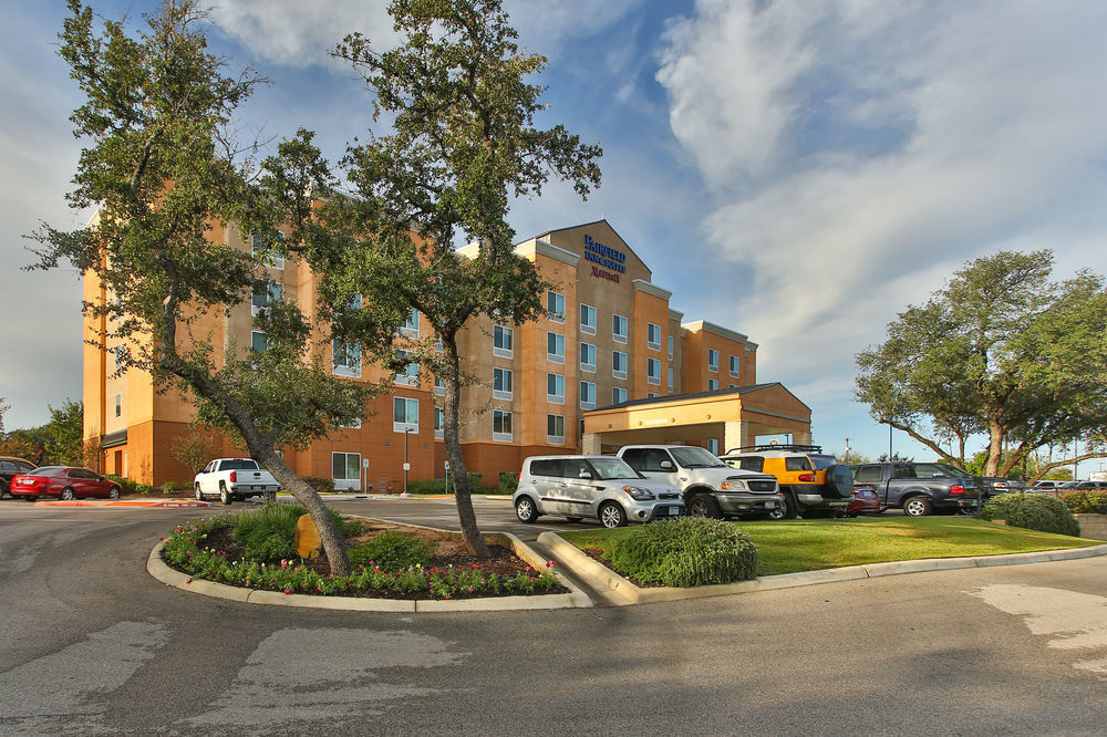 Fairfield Inn And Suites By Marriott San Antonio Northeast / Schertz / Rafb Extérieur photo